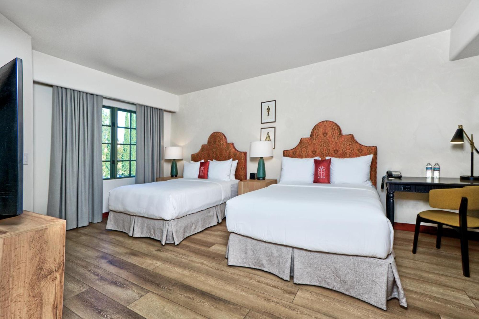 Hotel Los Gatos Ngoại thất bức ảnh